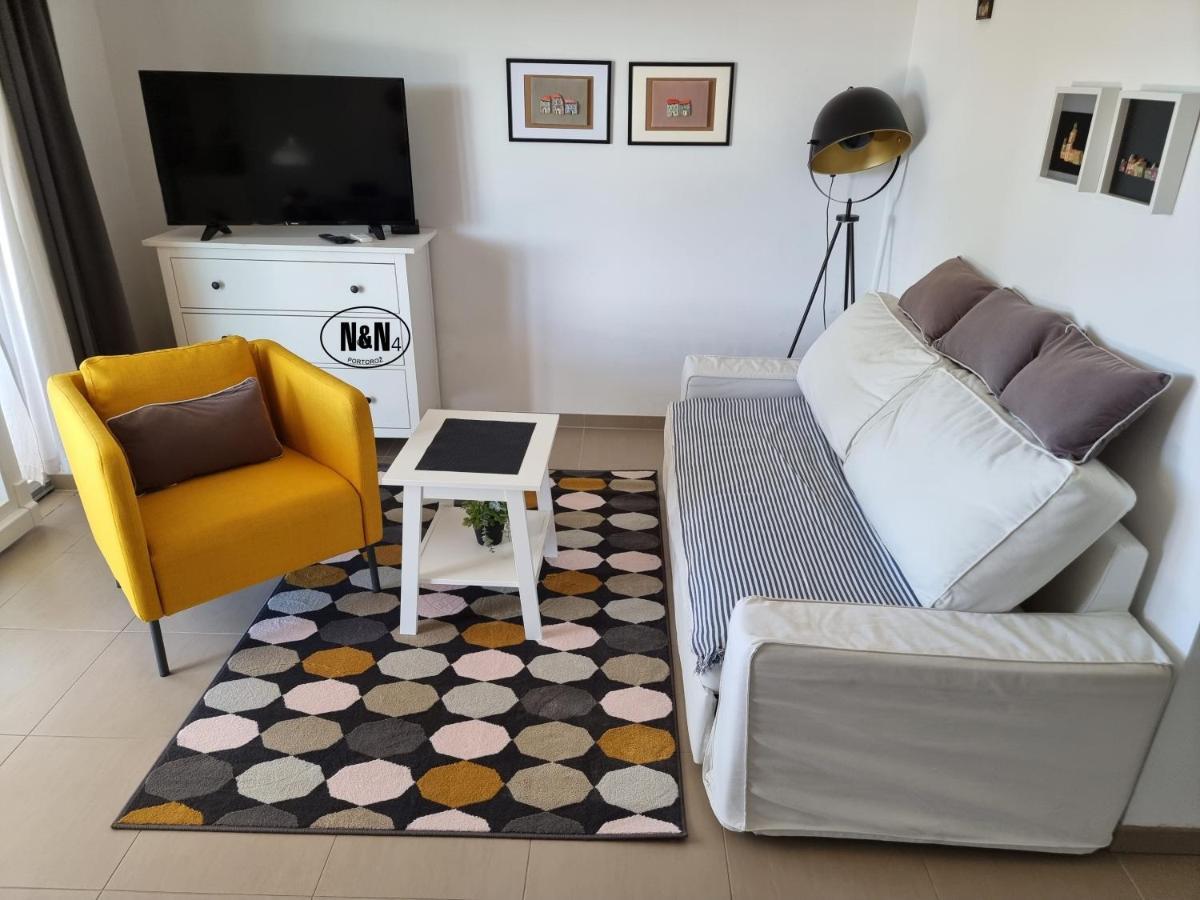 N&N Apartments And Rooms By Locap Group 포르토로즈 외부 사진