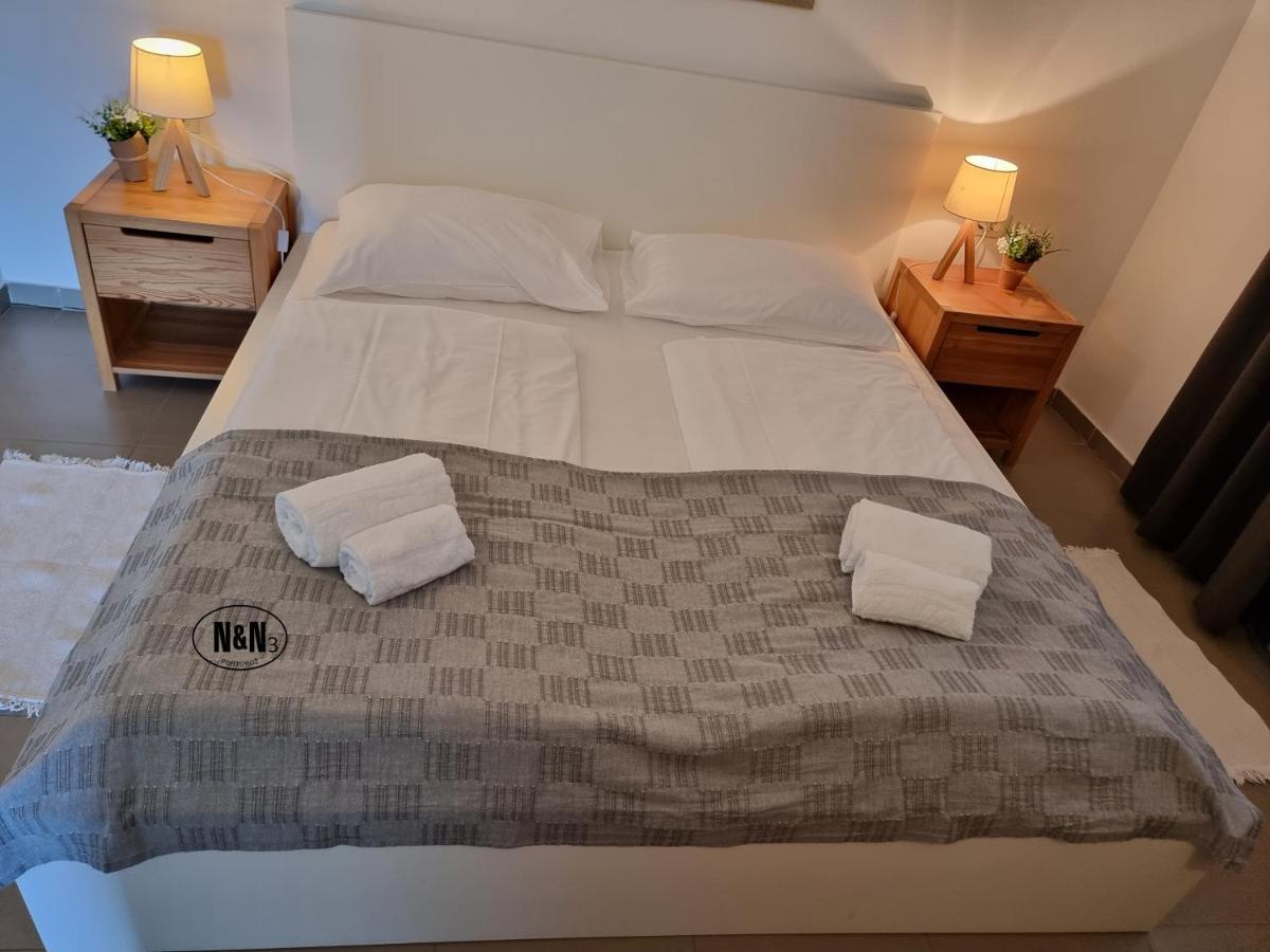 N&N Apartments And Rooms By Locap Group 포르토로즈 외부 사진